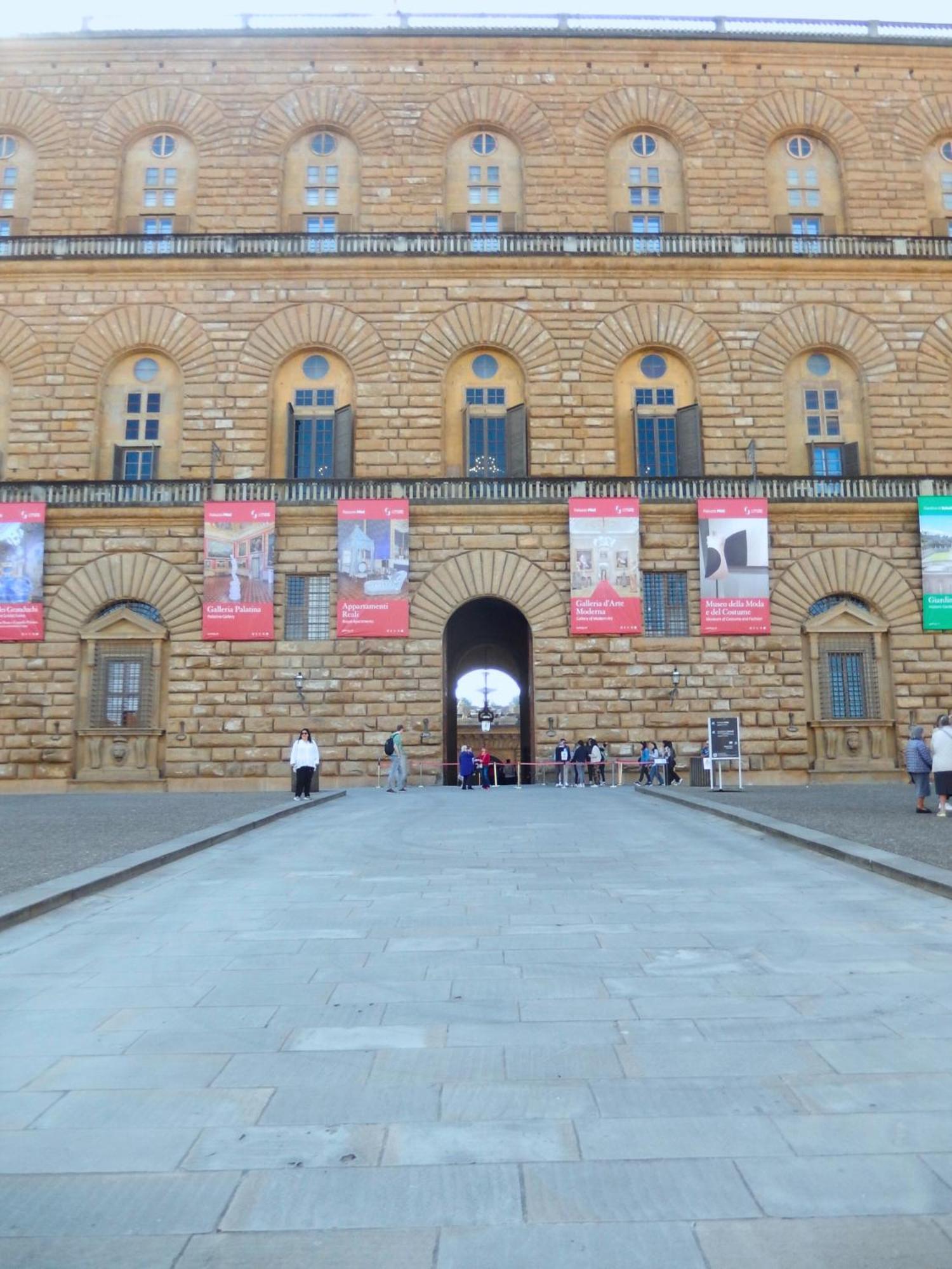 Great Location Just Infront Of Pitti Palace Florence Exterior photo